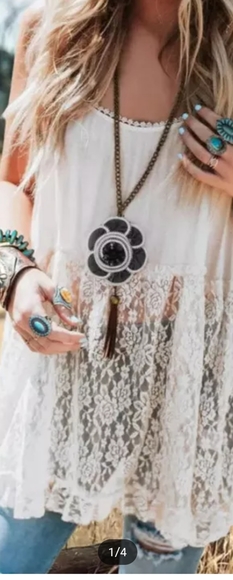 😄New boutique lace contrast spaghetti strap top - Picture 6 of 11